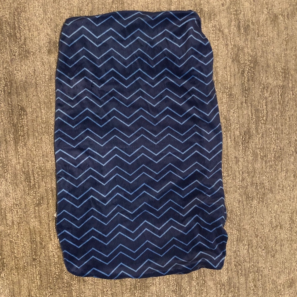 Diaper Changing Sheet - Blue - Soft - Zig Zag Design - Baby Item - Boppy Brand